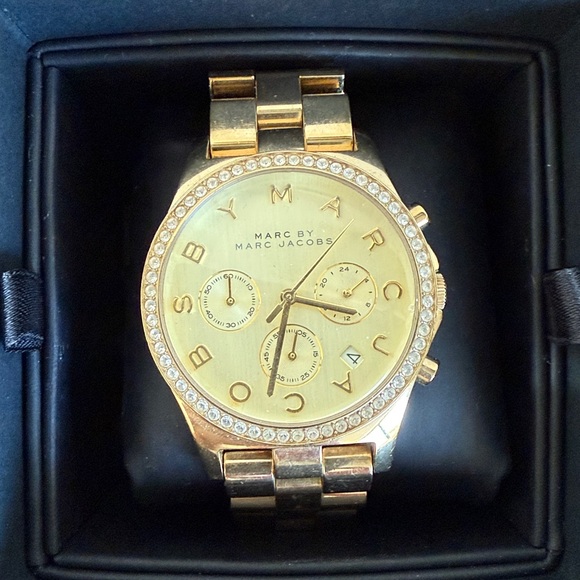 Marc Jacobs Women's Henry Crystal Gold-Tone Watch in Original Box - Picture 2 of 11